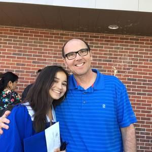 Meet your Posher, Hallie